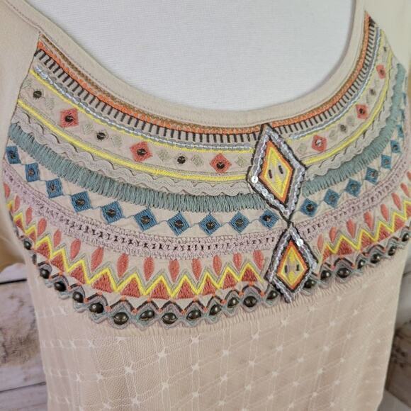 Anthropologie Women’s Lilka Beaded Mesh Overlay‎ Top Tan Size Extra Small - Picture 2 of 7